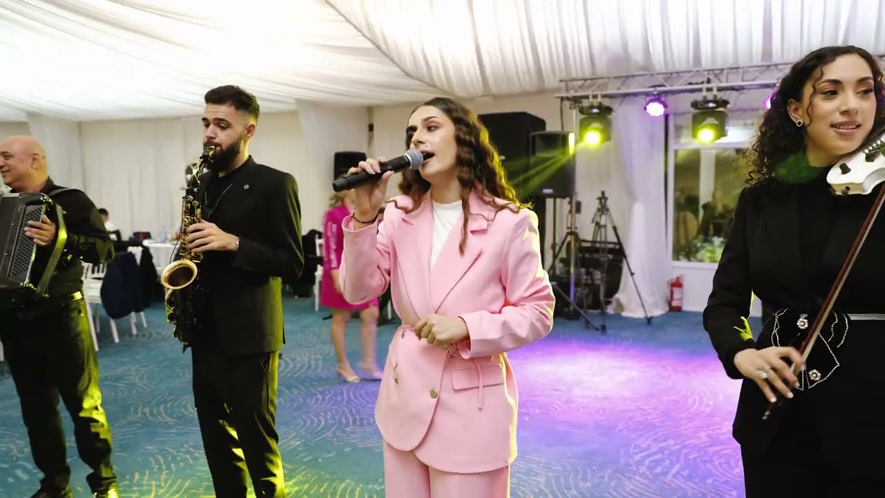 Formatia Razvan BAND  Ramnicu Valcea - Cea mai noua sarba cea mai tare sarba formatii nunti Valcea