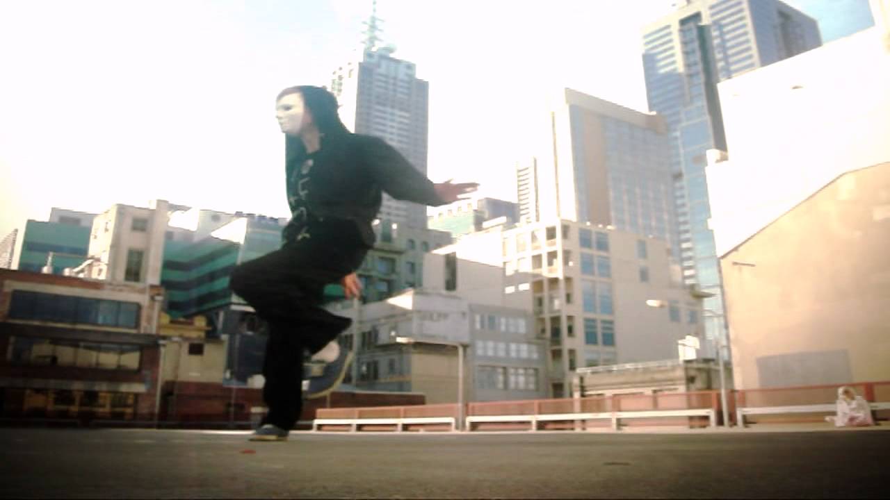 BASSNEUROTIC Ninja- the virus inside you