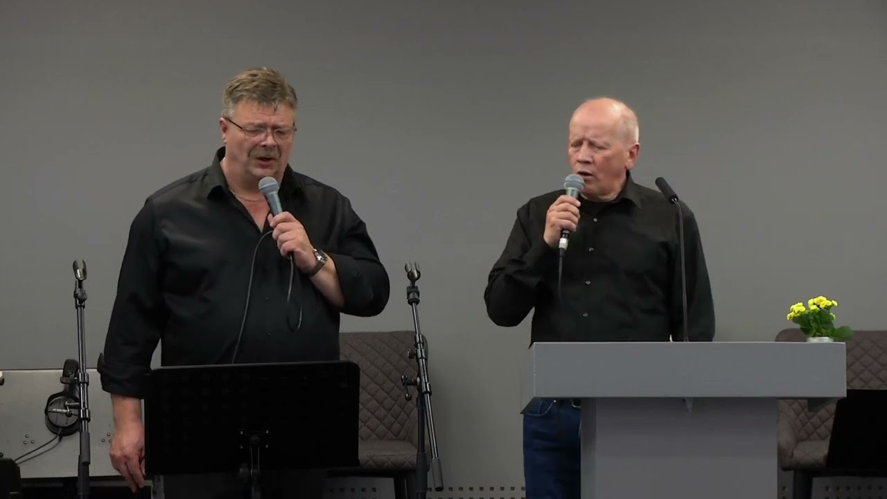 Ekklesia - Bjart vár Faðirs náði skínur   (Live)