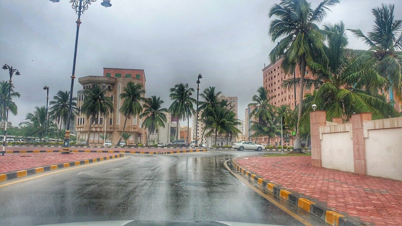 جو خريفي ممطر بصلالة🌴خريف #صلالة 2021🌱6/7/2021