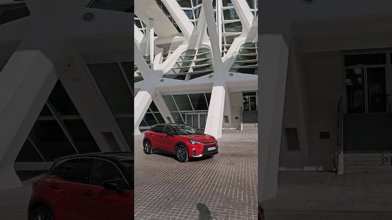 LEXUS LBX ON A BEAUTIFUL SET IN BARCELONA #carreview #lexus #barcelona @Bythjul