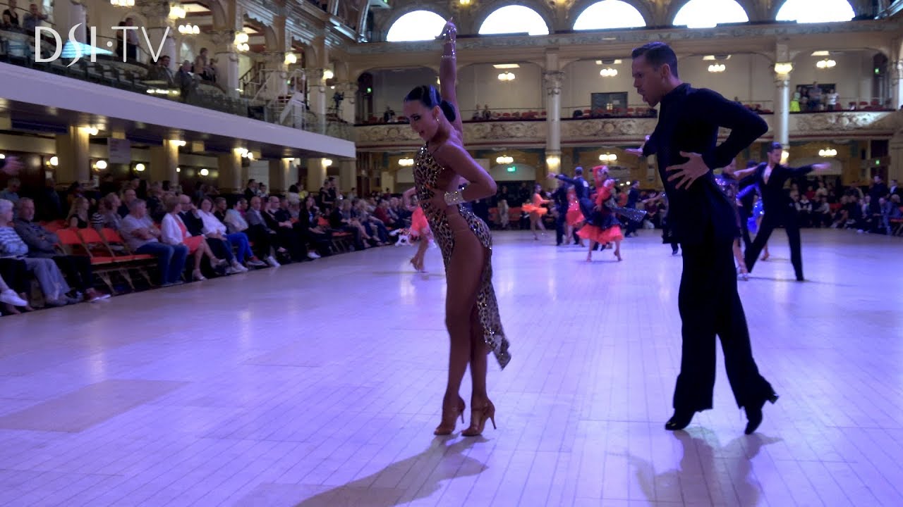 Lloyd Perry & Rebecca Scott Cha Cha WDC AL European Championships 2019 DSI TV