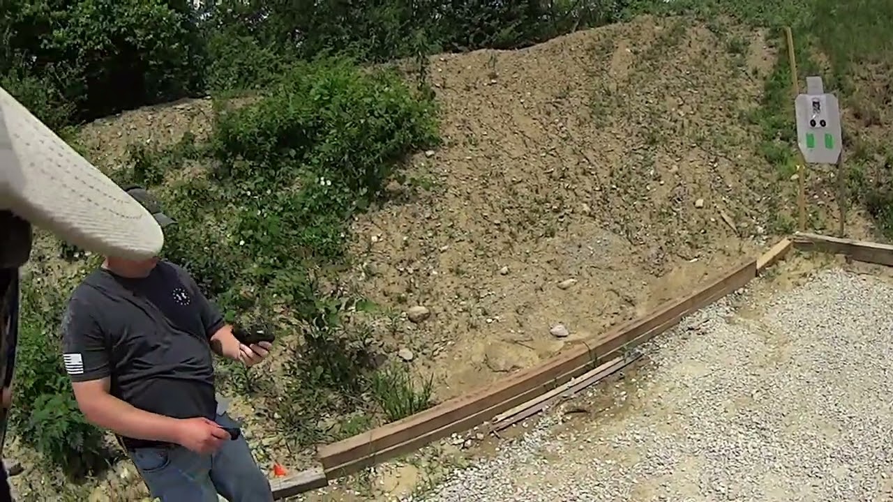 Handgun Combatives : Legacy Class / One Handed Practical Exercises