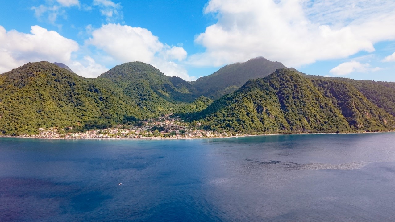 Dominica Port Day: Titou Gorge, Trafalgar Falls & Champagne Beach