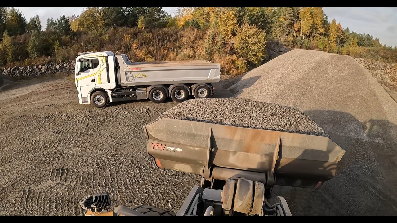 A day at work Volvo L180H wheel loaders
