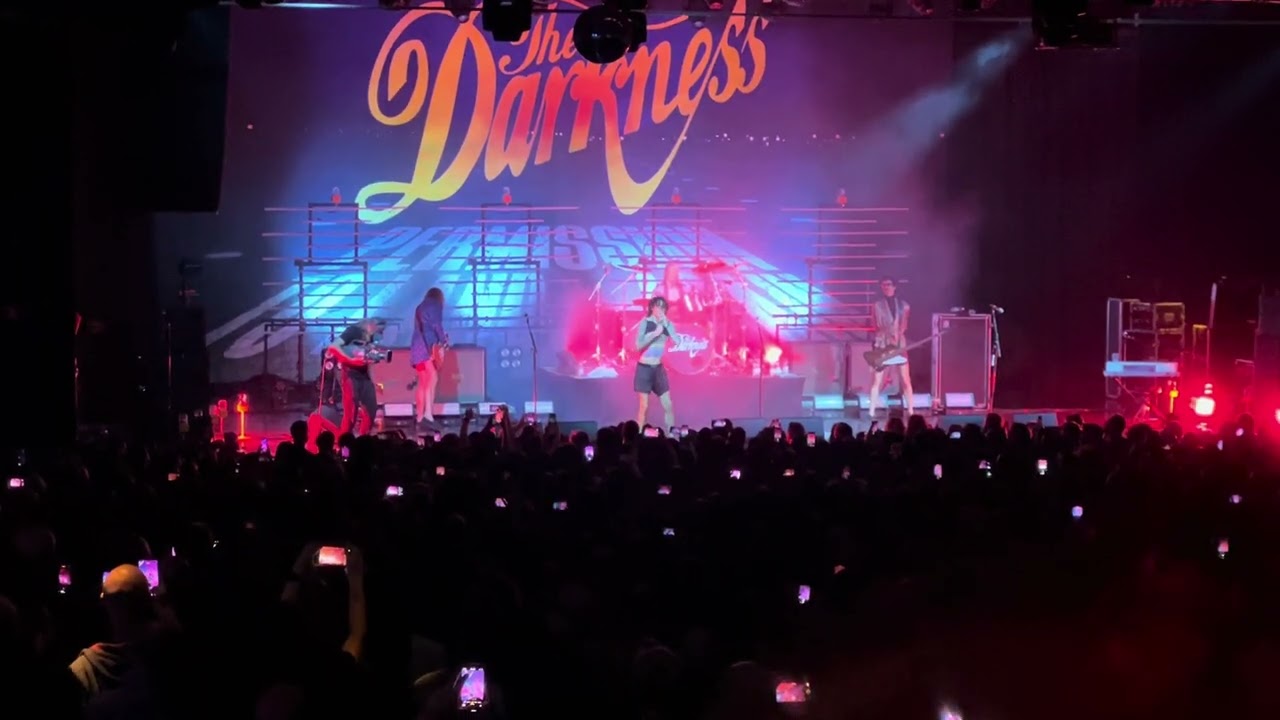 The Darkness - Love on the rocks with no ice