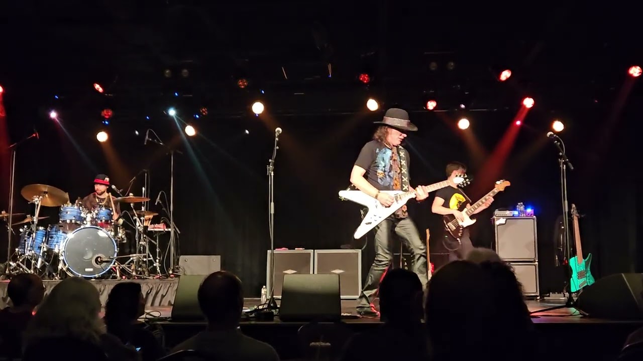 Anthony Gomes perform 'The Whiskey Made Me Do It' at the Tupelo Music Hall in Derry, NH - 2025-11-21