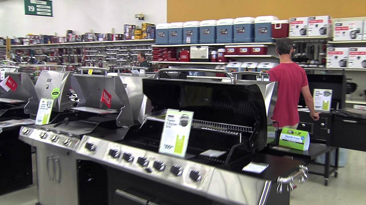 Marketplace's Kai Ryssdal shops for a grill