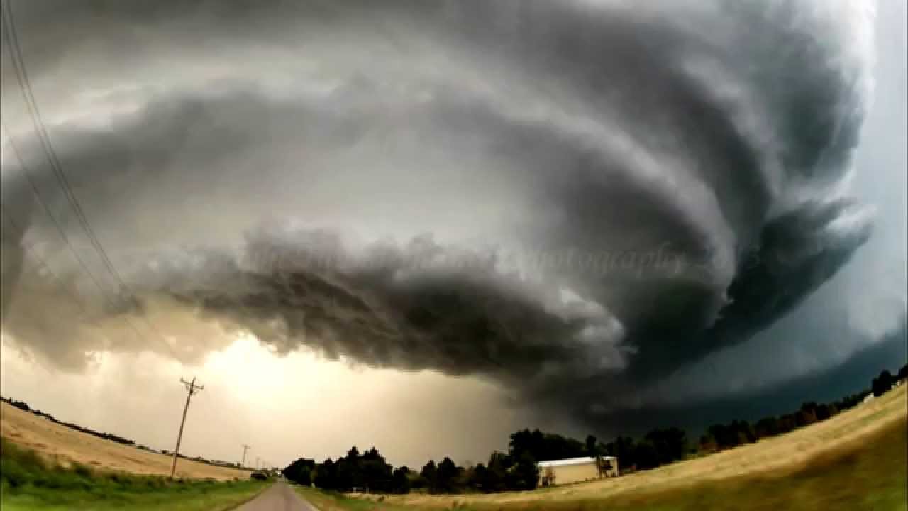 Piedmont tornadic supercell, stormchase timelapse