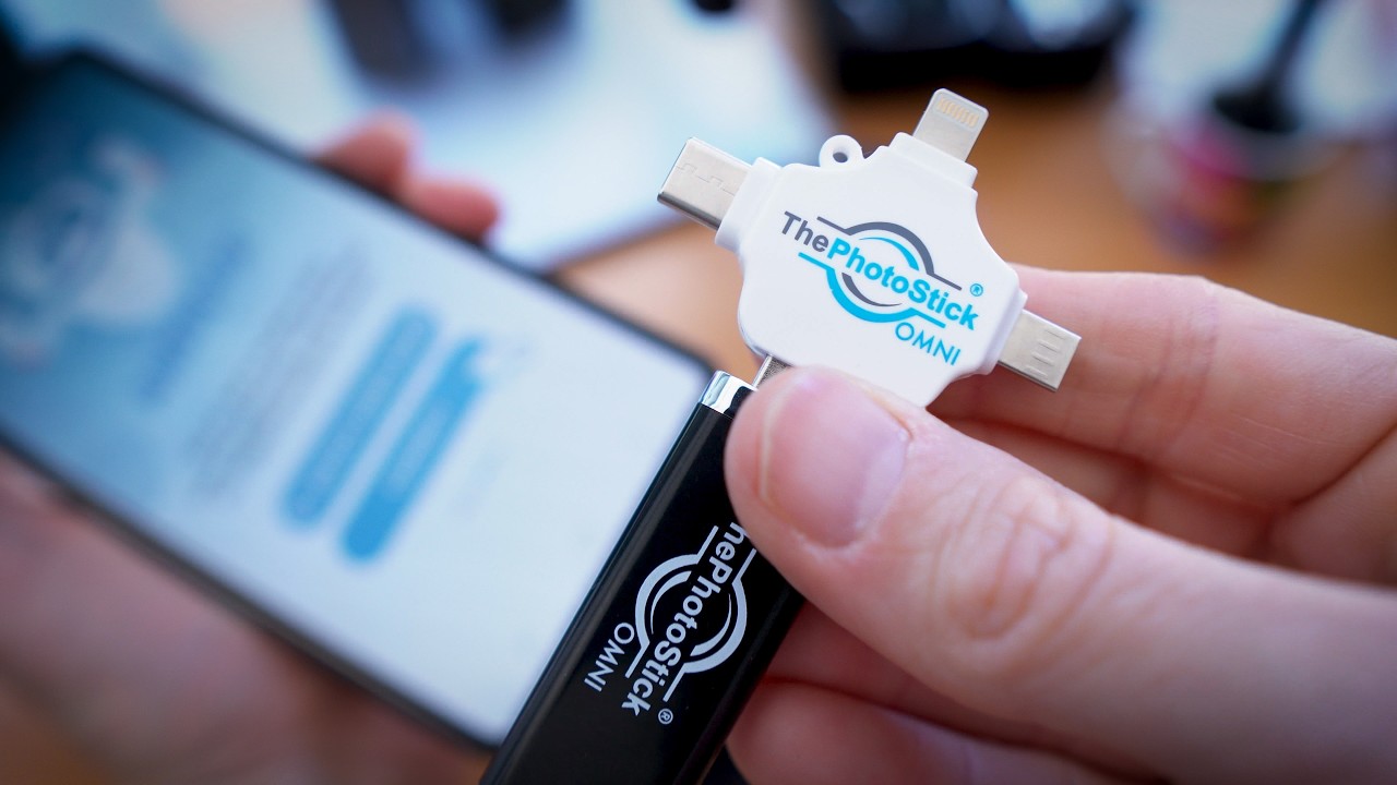 PhotoStick Omni Review: Can Saving Photos from your Phone be This Easy?
