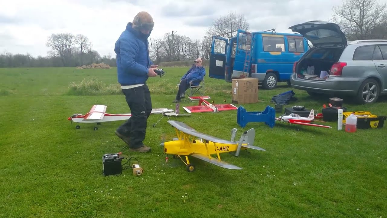 One dead stick landing and James's vintage 1970's Cambria Instructor