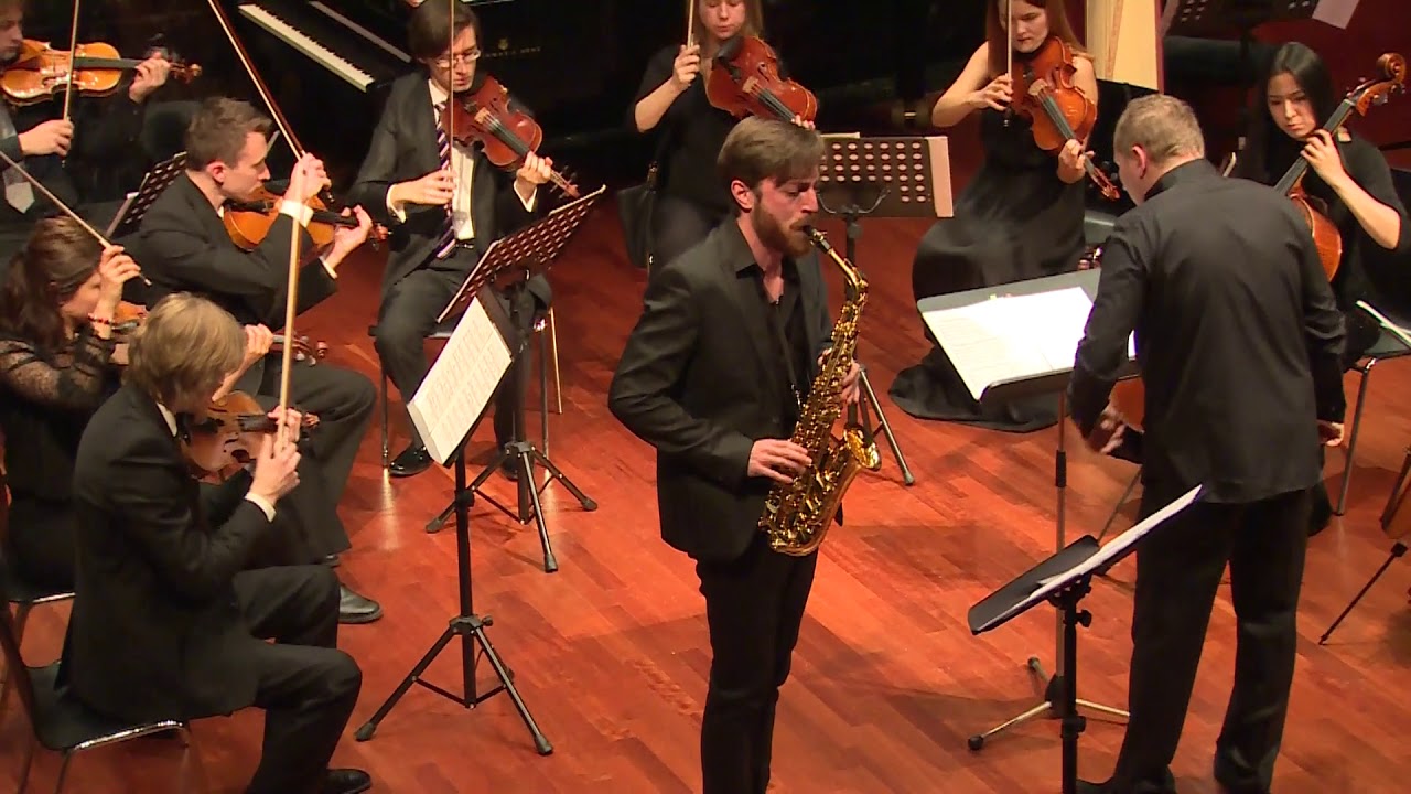 Miguel Valles - A.Glazunov: Concerto for Saxophone and Orchestra