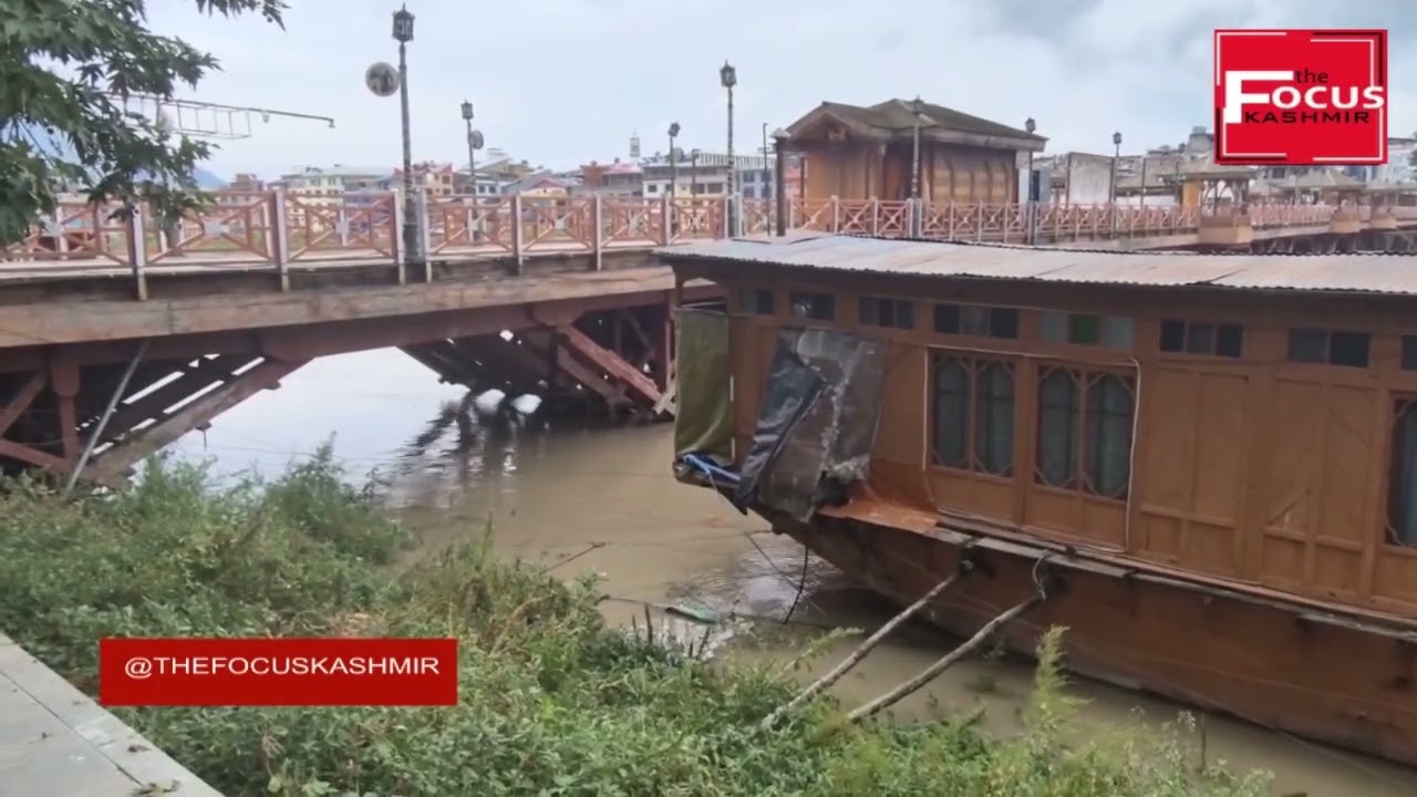 &ldquo;Red Alert in J&K: Heavy Rains Trigger Flood Threat as Jhelum Crosses Danger Mark | IMD Warning&rdquo;