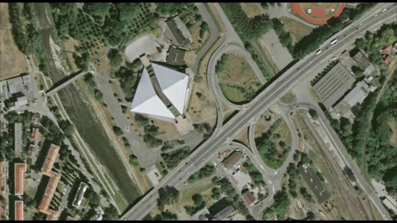 Konec jedné haly - Goodbye arena
