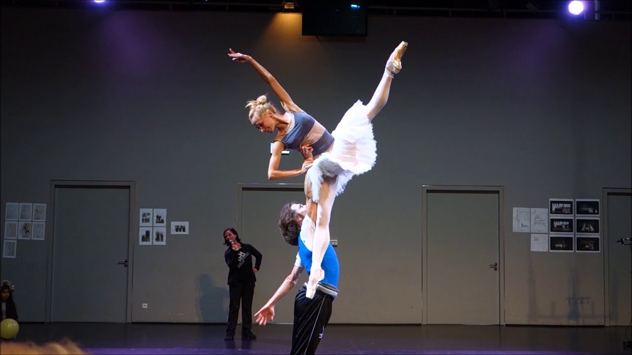 Iana Salenko & Dinu Tamazlacaru  (pas de deux -rehearsal)