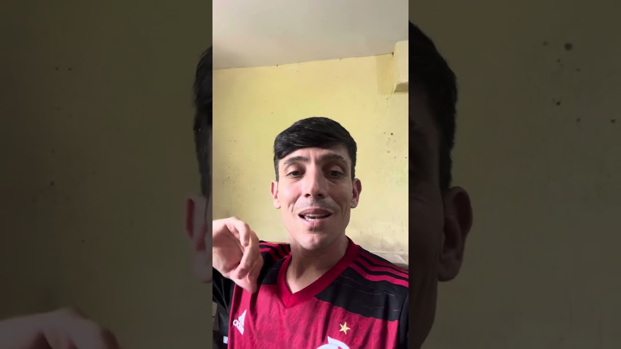 MEXIDA DO COLEIRO LEON !