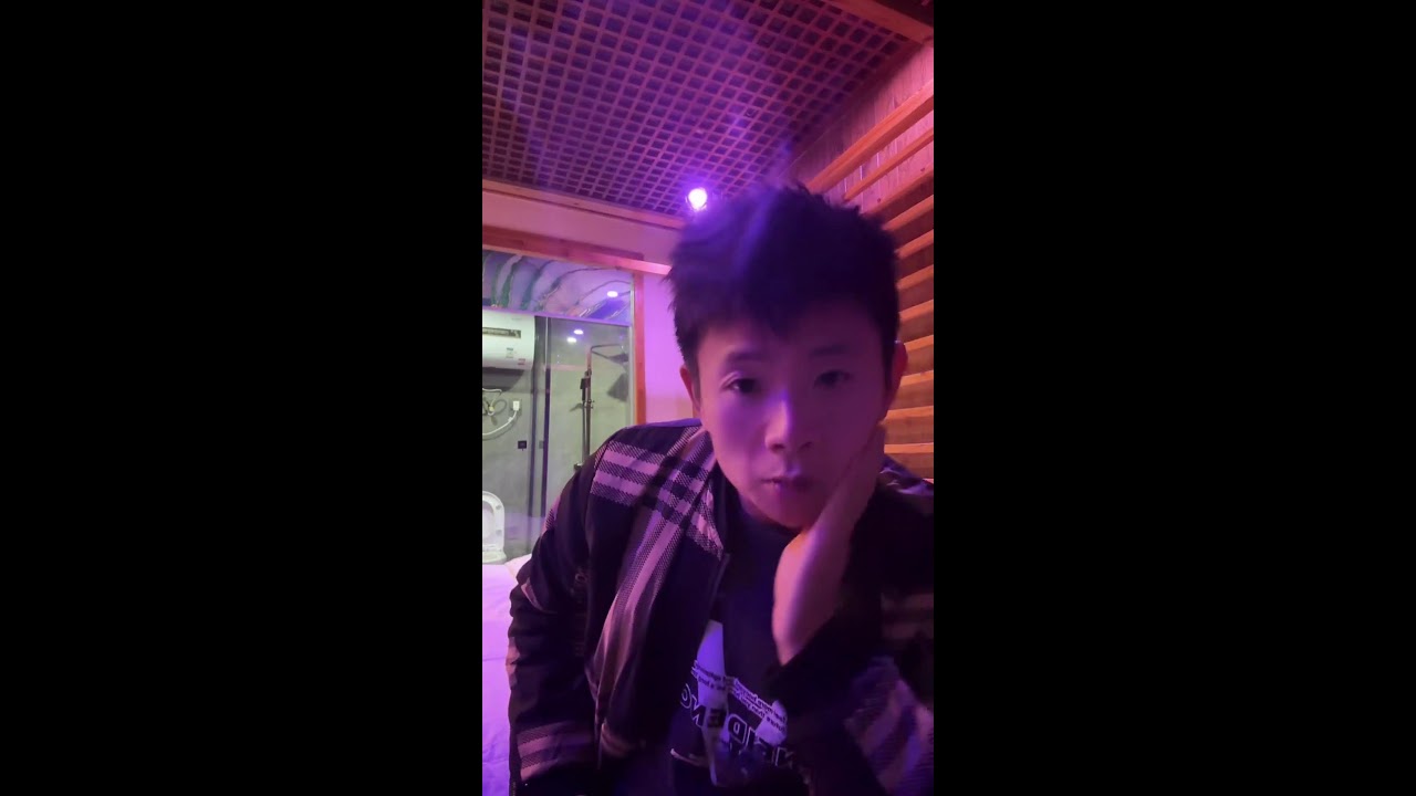 最真實的鄉村體驗：陌生人的食物，你敢吃嗎？ 2026-03-08 16:30:43