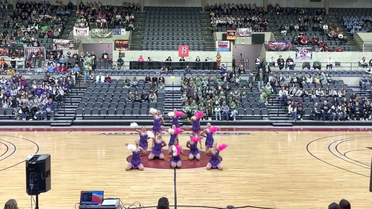 New Berlin Eisenhower D4 Pom 22-23 STATE CHAMPIONS
