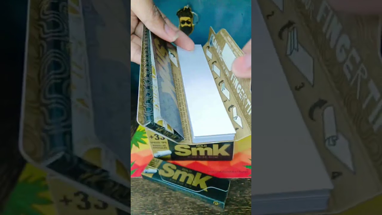 SMK Gold Rolling Paper #smk #shorts #jonnybaba #rollingpaper
