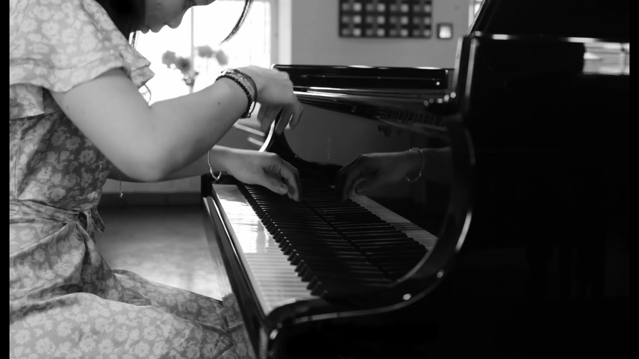 Yolanda Zhang plays Rachmaninoff - Etudes Tableaux Op.33 No.3 Grave on a Steinway Model B