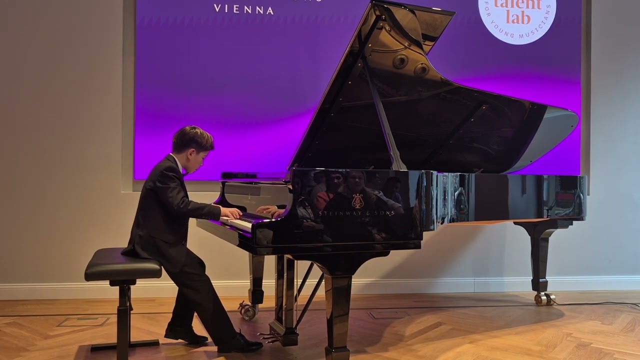 Young Pianists Lab - MDW Talent Lab