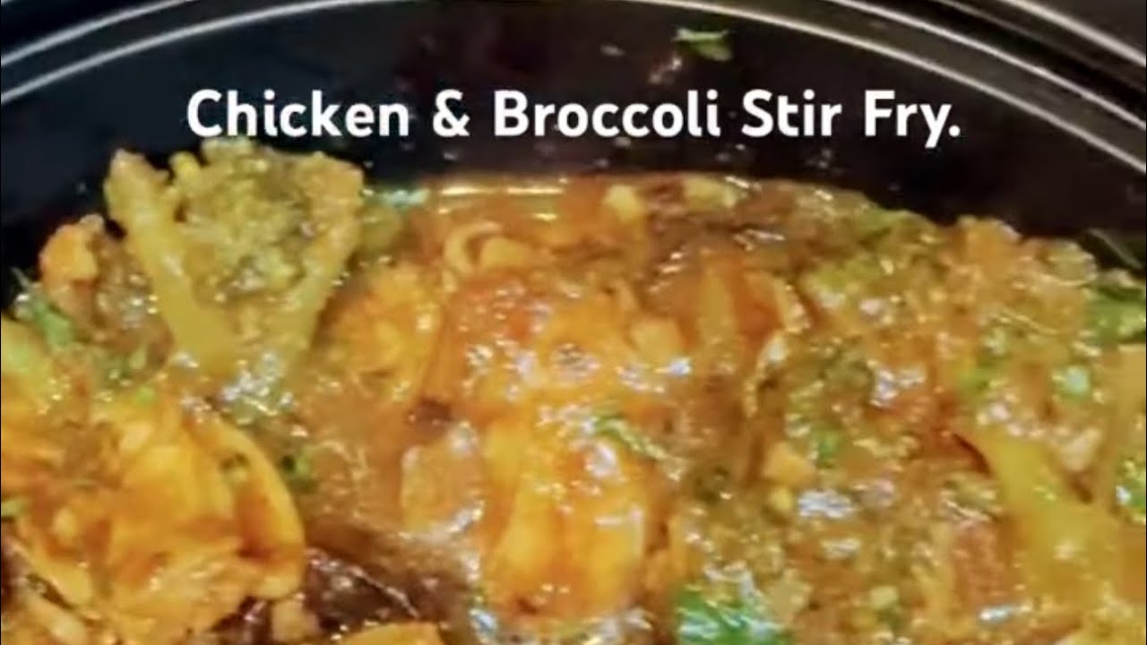 Day 2 of the chicken or fish challenge I made chicken & broccoli stir fry.