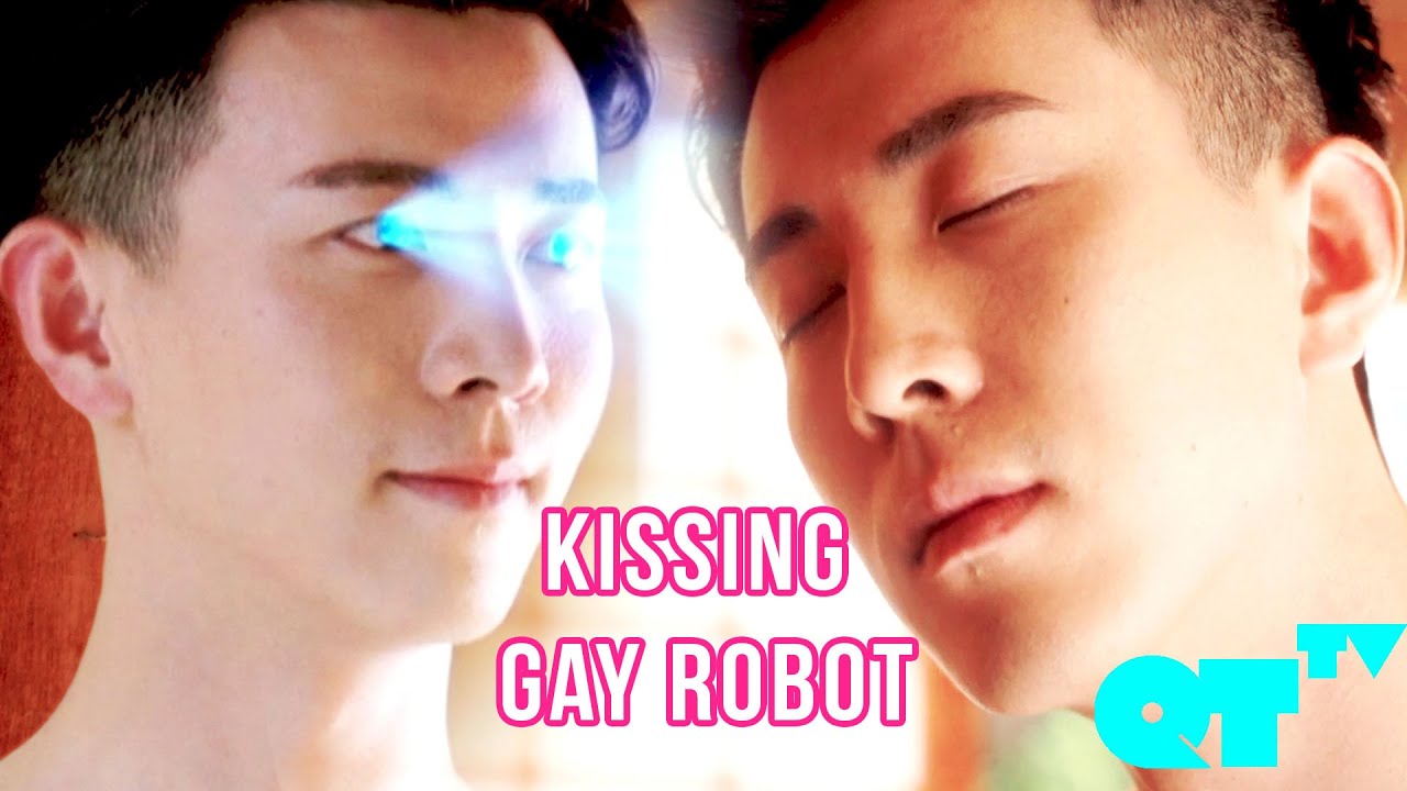 When A Robot Is Gay And Wants To Make Out With You | Gay Comedy | My Girlfriend's Boyfriend