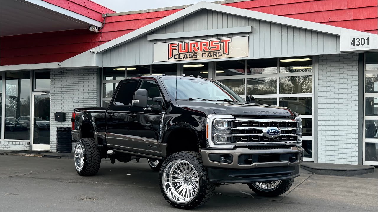 2023 FORD F-250 SUPER DUTY KING RANCH 4x4 | Walk Around