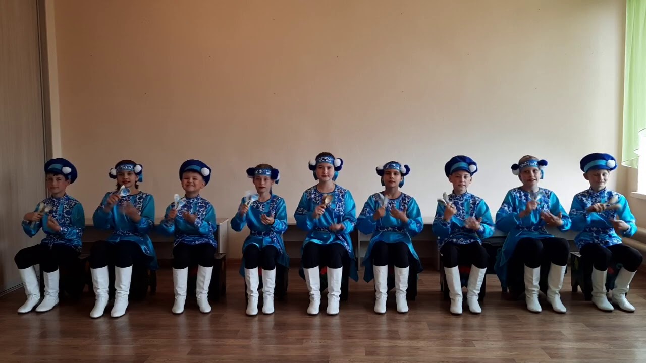 Наумовские ложкари. Русский перепляс