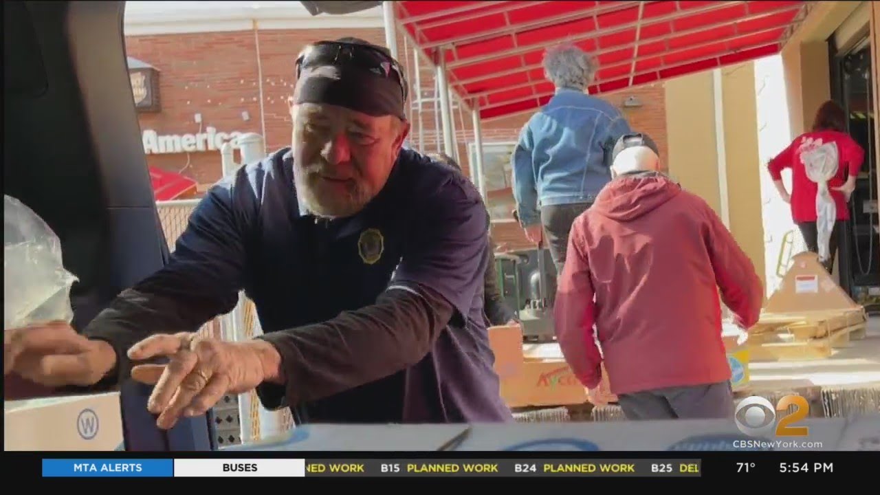 Long Island Man Turns Driveway Into Food Market For Veterans Amid Pandemic