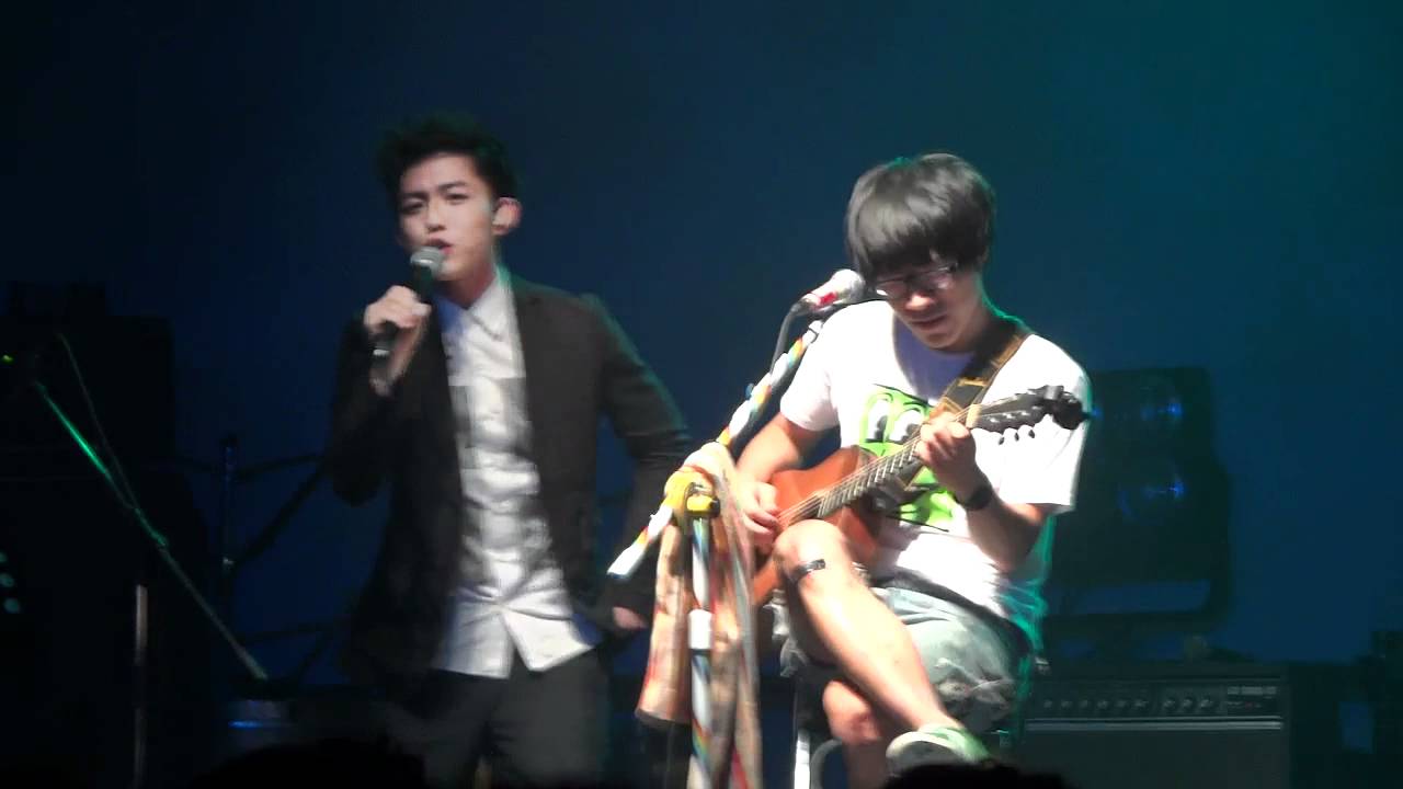20110821 talking & 說謊 盧廣仲+林宥嘉 盧廣仲慢靈魂音樂會in legacy