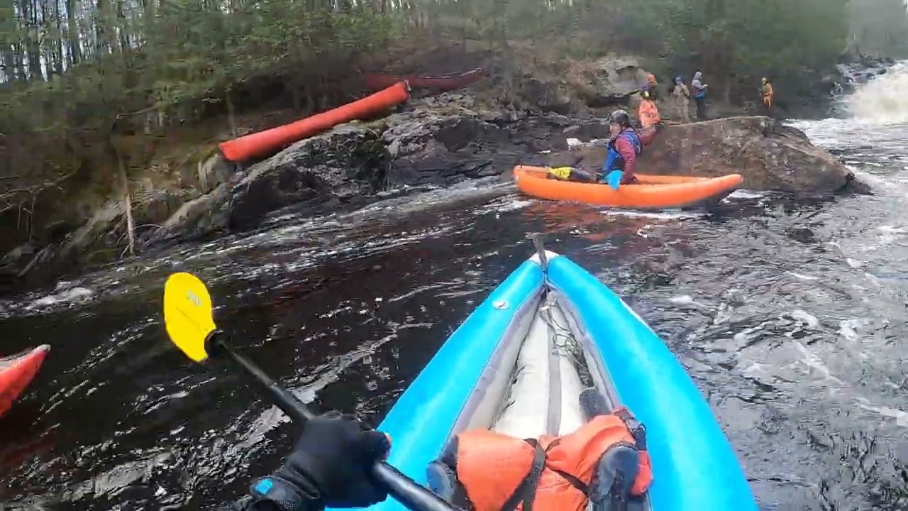 Paddling Upper Black River (Ontario)