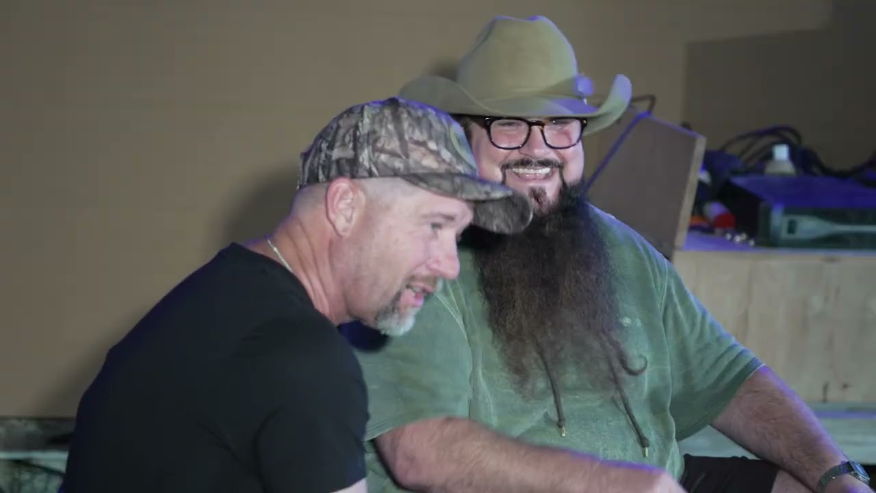 Kenneycast with  Sundance Head recorded live at The Kenney store on 10/08/25