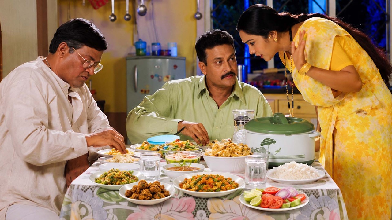 Tanikella Bharani, Hema Food Eating Comedy | Venkatesh, Aarthi Agarwal, Kalyani | Vasantham | Sunil