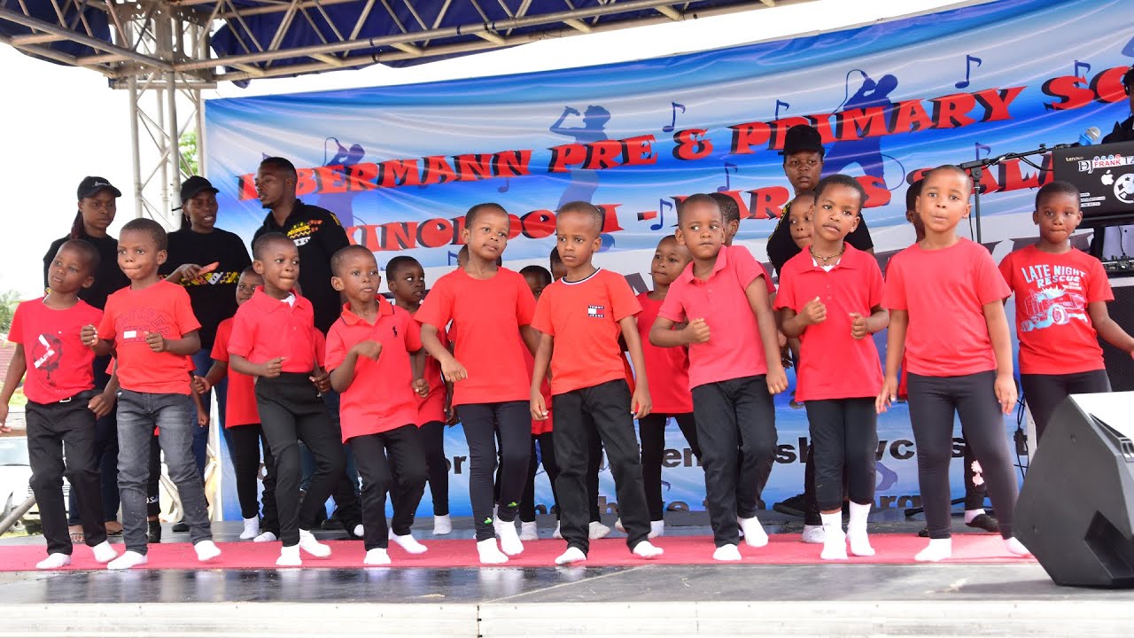 Event 13: Dancing - St. Hellen (Libermann Festival 2022)