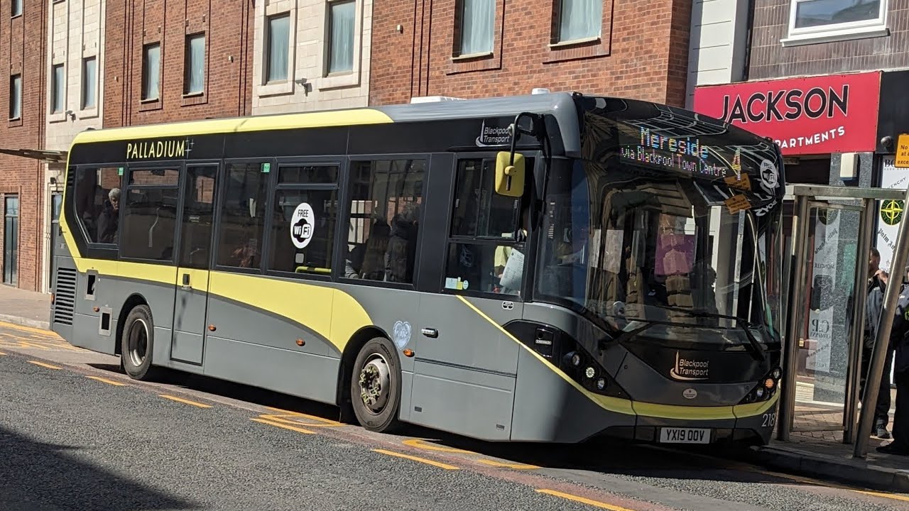 Blackpool Transport Alexander Dennis Enviro200 MMC {4 Cylinder Voith} [218, YX19 OOV]