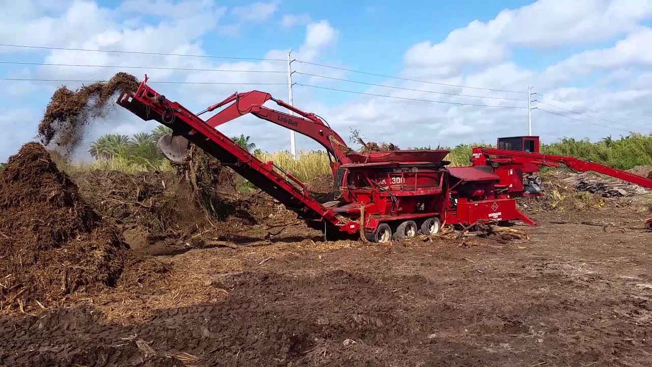 Morbark 1300 tub grinder (Atlas Recycling LLC)