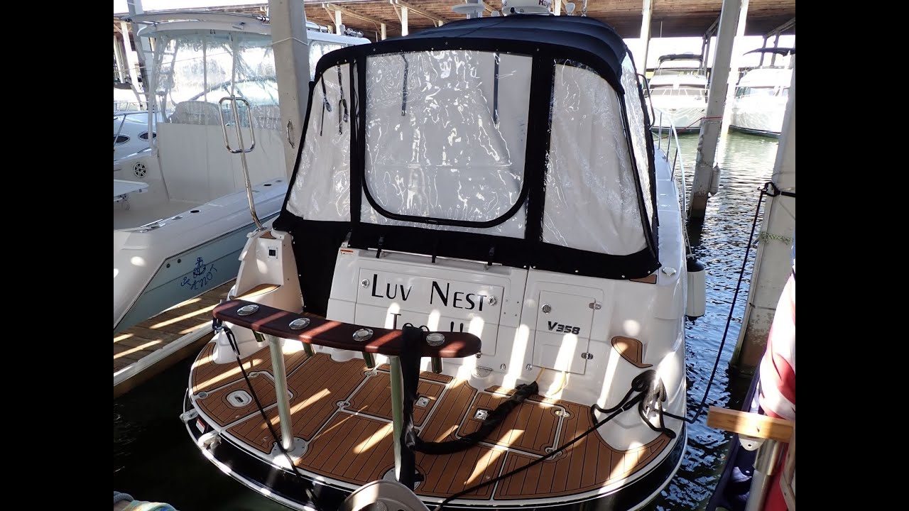 Outstanding 2008 Four Winns V358 for Sale