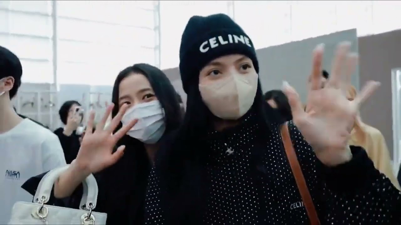Blackpink from Incheon Airport to the USA #blackpink #blink #zun #foryou #fly #fangirl