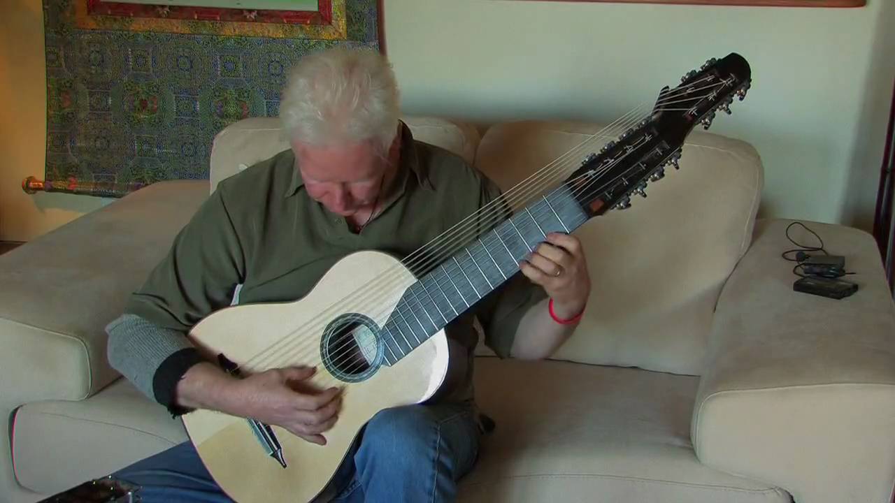 13-string guitar Weiss suite #34 prelude in D minor