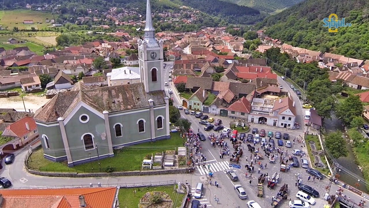 Festivalul Bujorul de Munte Gura Raului 2014 / www.sibiul.ro