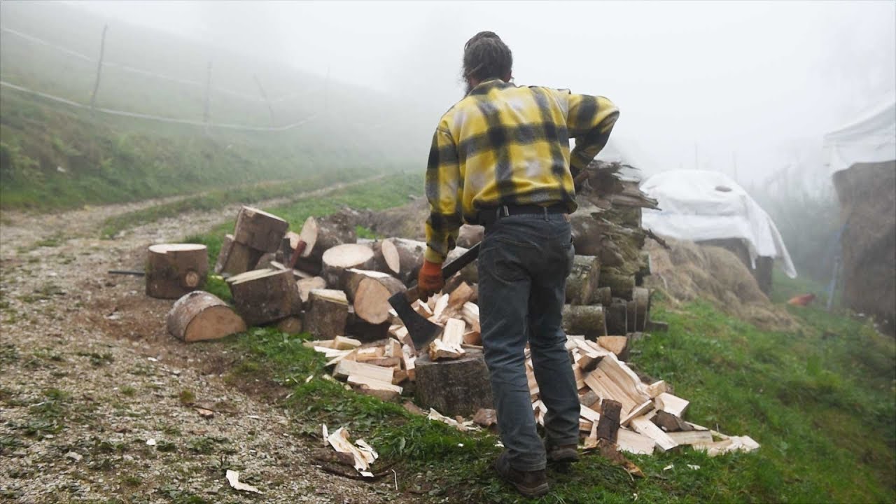 Emanuele 2a parte, prepararsi all'inverno