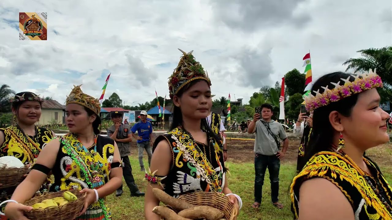 Balap Perahu dan Perayaan HUT Desa Budaya Lekaq Kidau