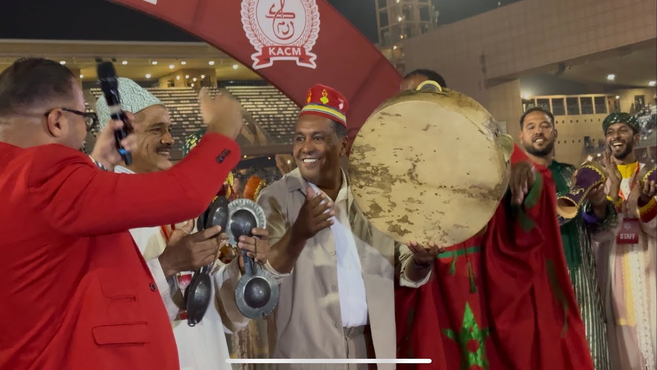 الكوكب المراكشي - النجم الساحلي (2-1) … اجواء تقديم المدرب والاعبين الجدد  