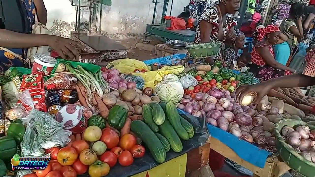 La veille de la korité au marché central de Vélingara 2022