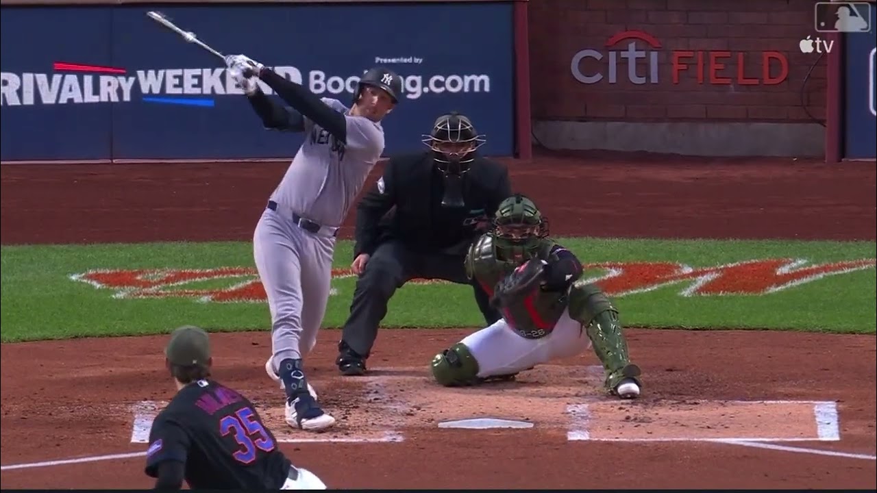 NYY@NYM: Clay Holmes strikes out eight in 4 1/3 innings (2026)