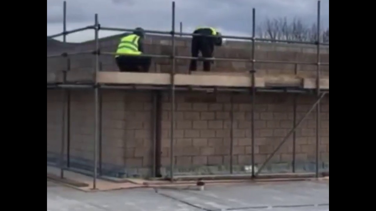 Wall tie failure and replacement for the Royal Lancaster Infirmary