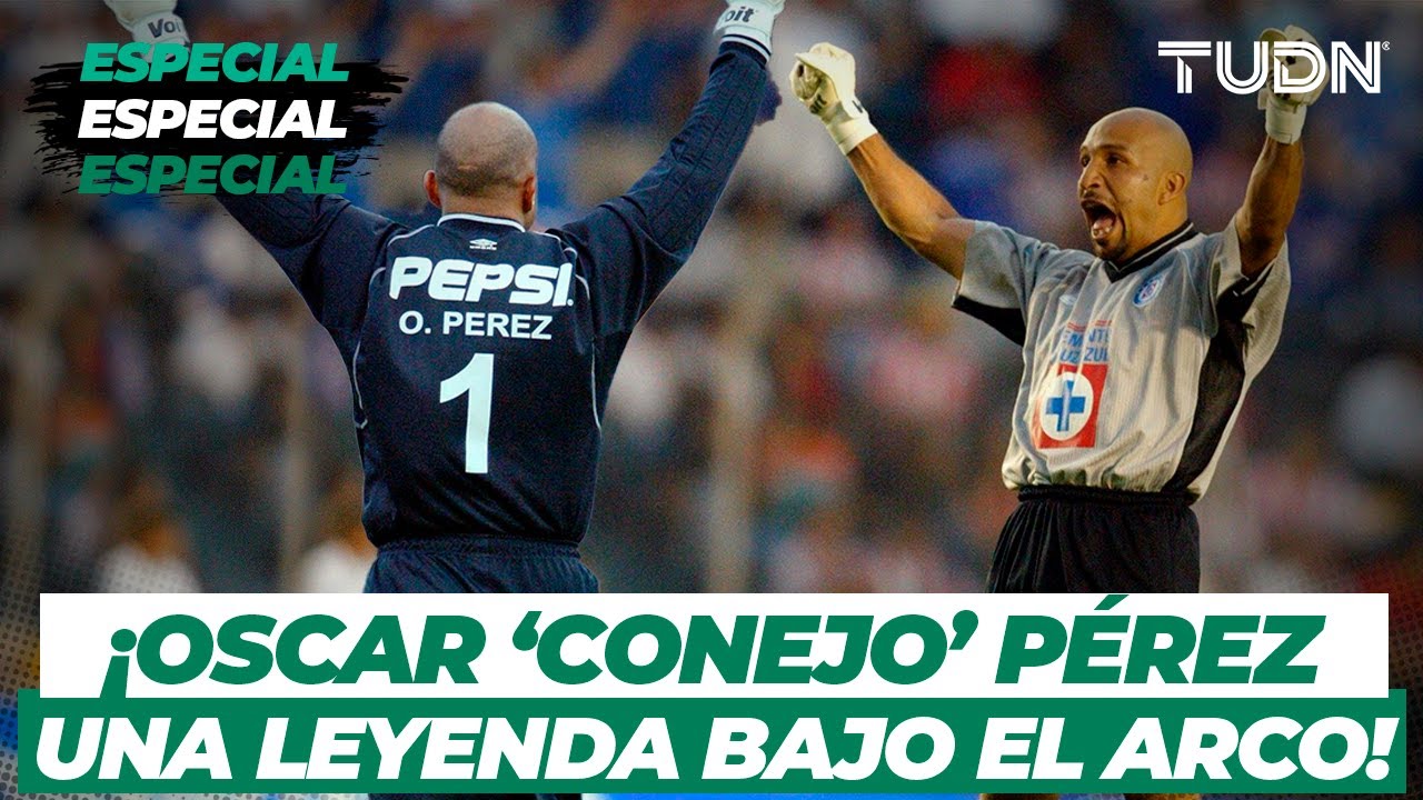 ¡Una LEYENDA! Oscar 'Conejo' Pérez un MAESTRO bajo la portería | TUDN