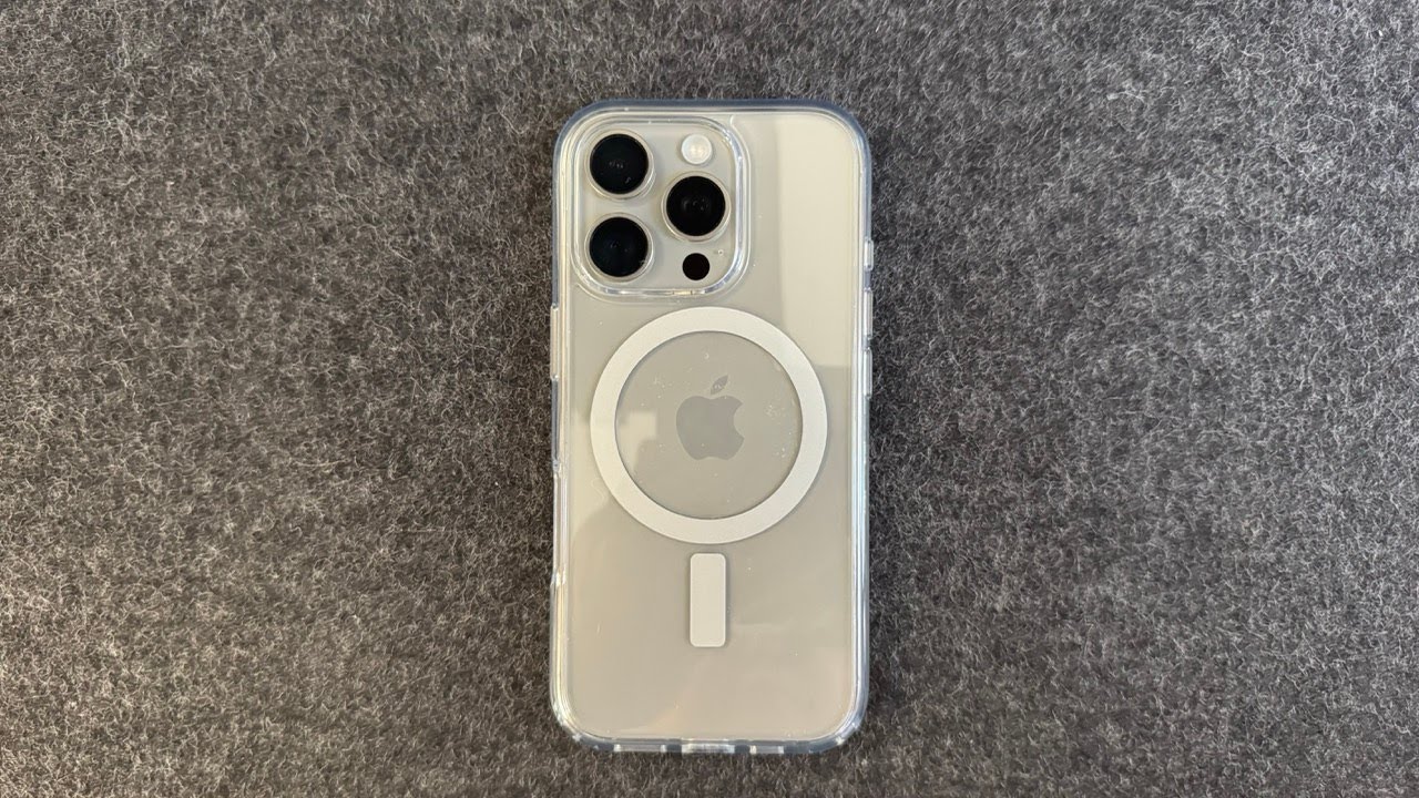 Otterbox Symmetry for the iPhone 16 Pro