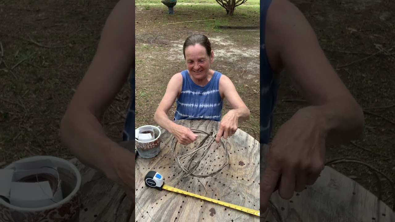 How to make a Grapevine ball and birdfeeder